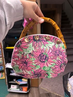 Bamboo handled Bermuda cover EXAMPLES ONLY